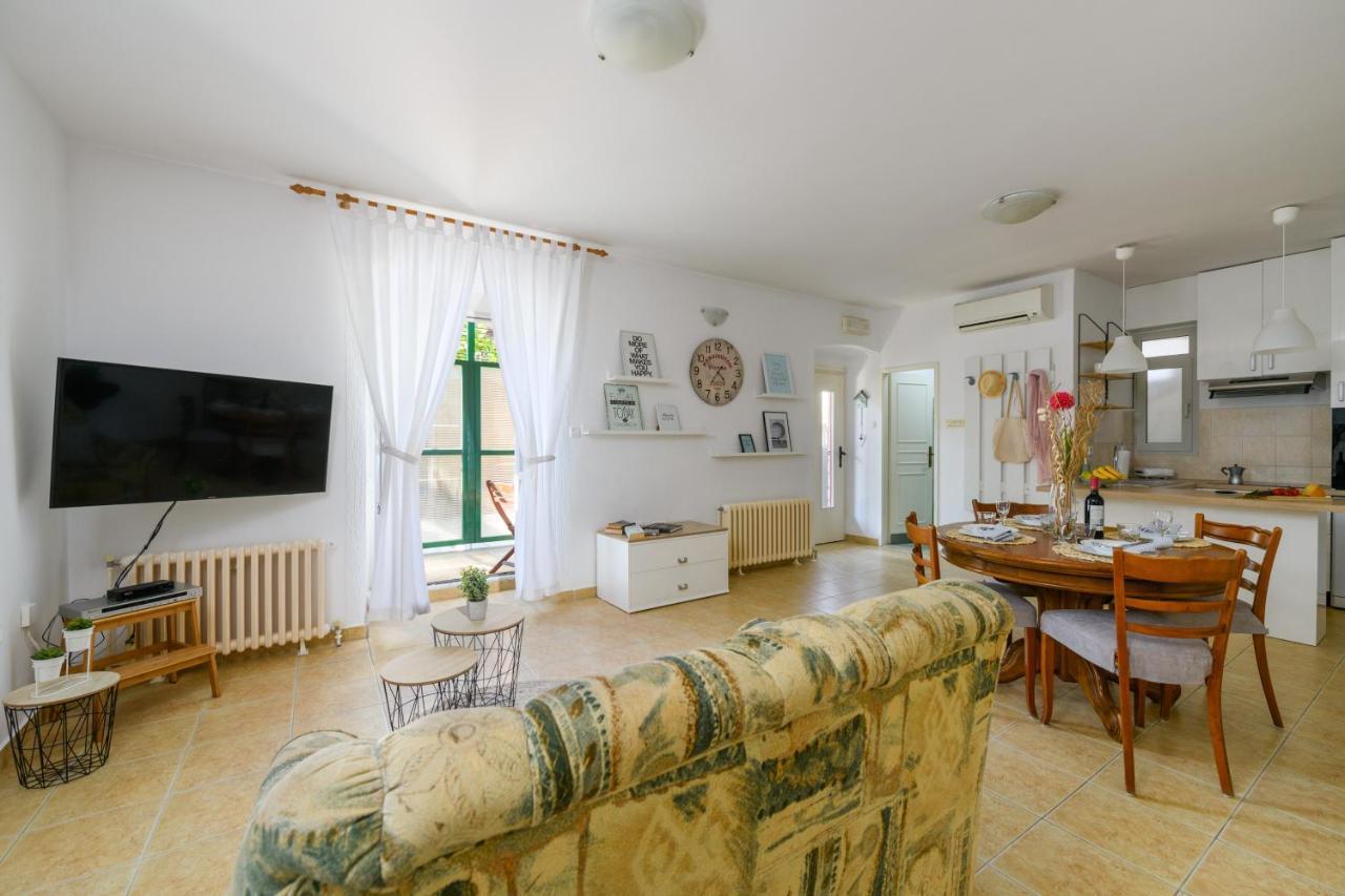 Apartman Aleksandra Pula Ngoại thất bức ảnh