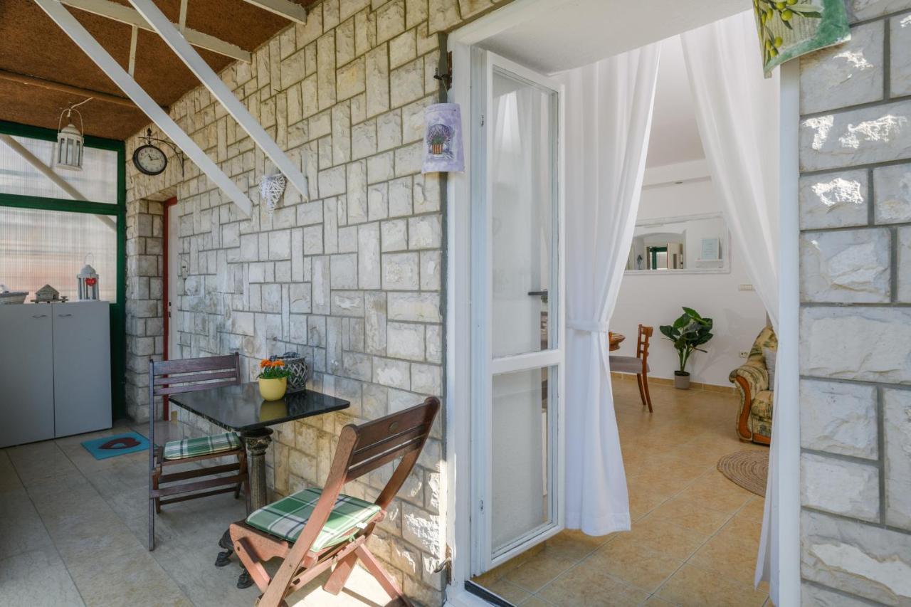 Apartman Aleksandra Pula Ngoại thất bức ảnh